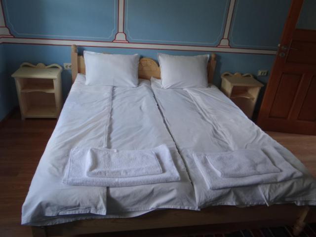 Недкова Къща Hotel โคปริฟชทิทซา ภายนอก รูปภาพ