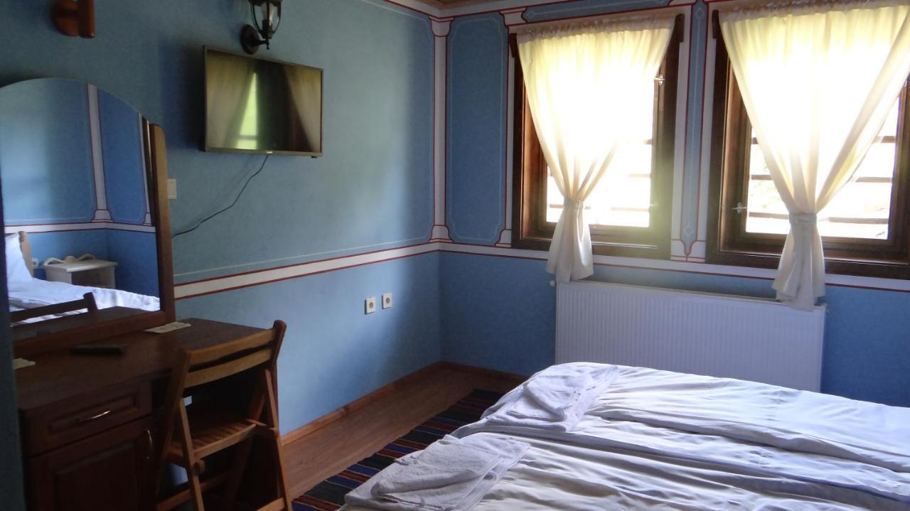 Недкова Къща Hotel โคปริฟชทิทซา ภายนอก รูปภาพ