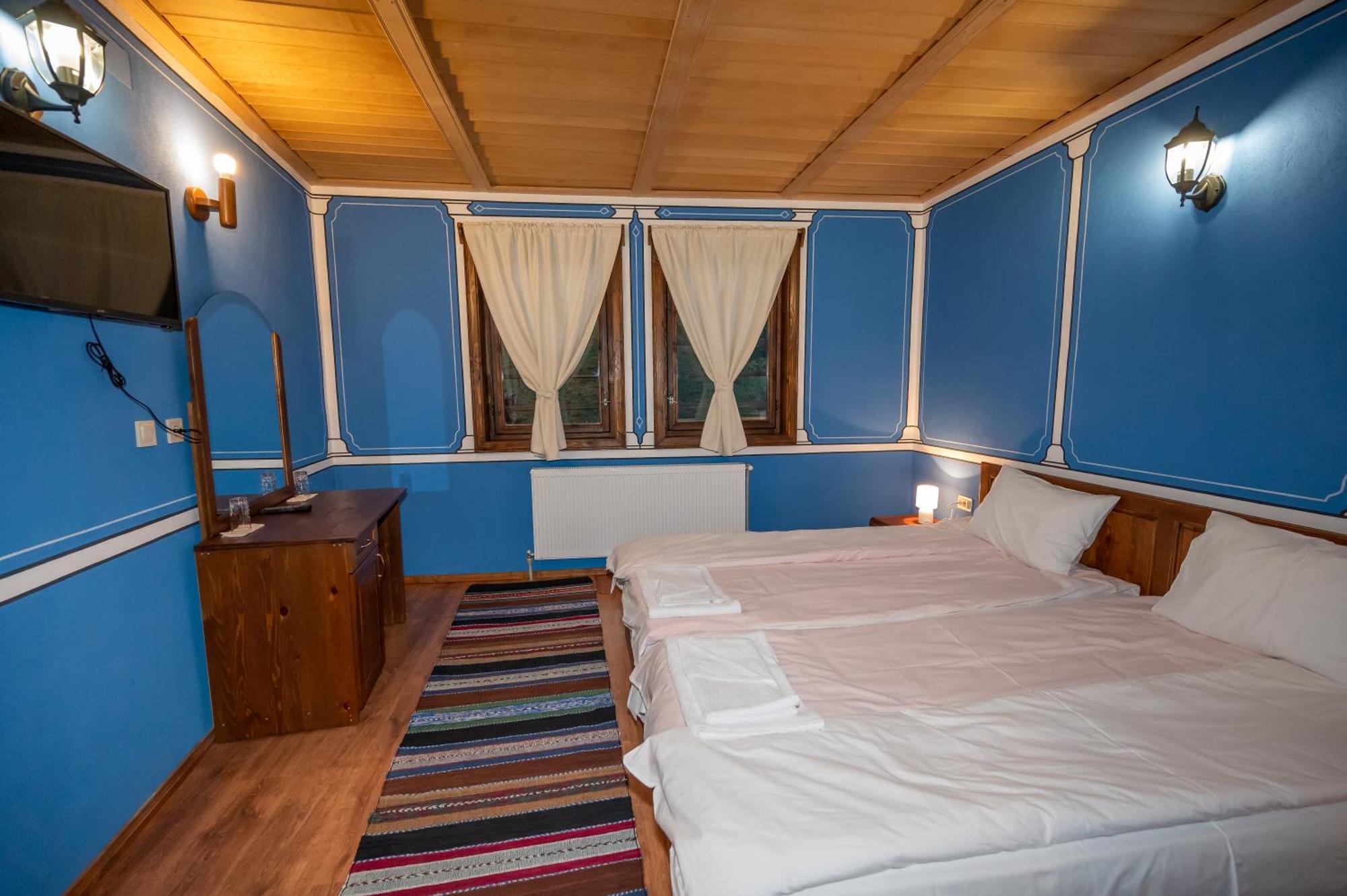 Недкова Къща Hotel โคปริฟชทิทซา ภายนอก รูปภาพ